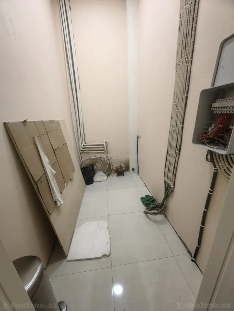 Kirayə verilir Obyekt 360 m² Elmlər Akademiyası m. - şəkil 27