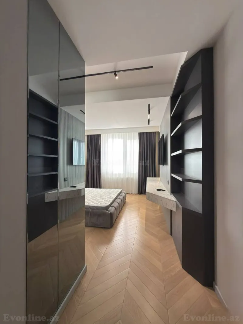 Satılır 3 otaqlı Mənzil Yeni tikili 134 m² Nərimanov r. - şəkil 4