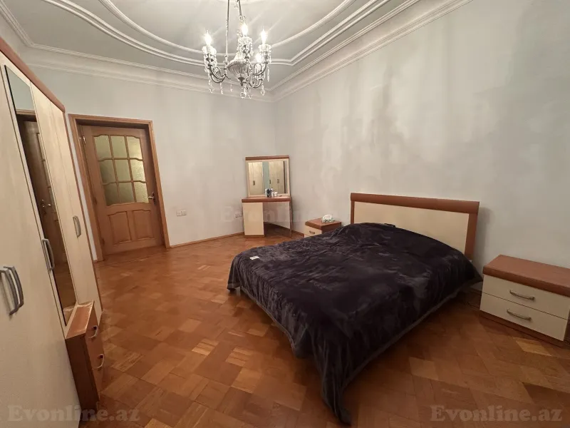 Satılır 3 otaqlı Mənzil Köhnə tikili 90 m² Elmlər Akademiyası m. - şəkil 10