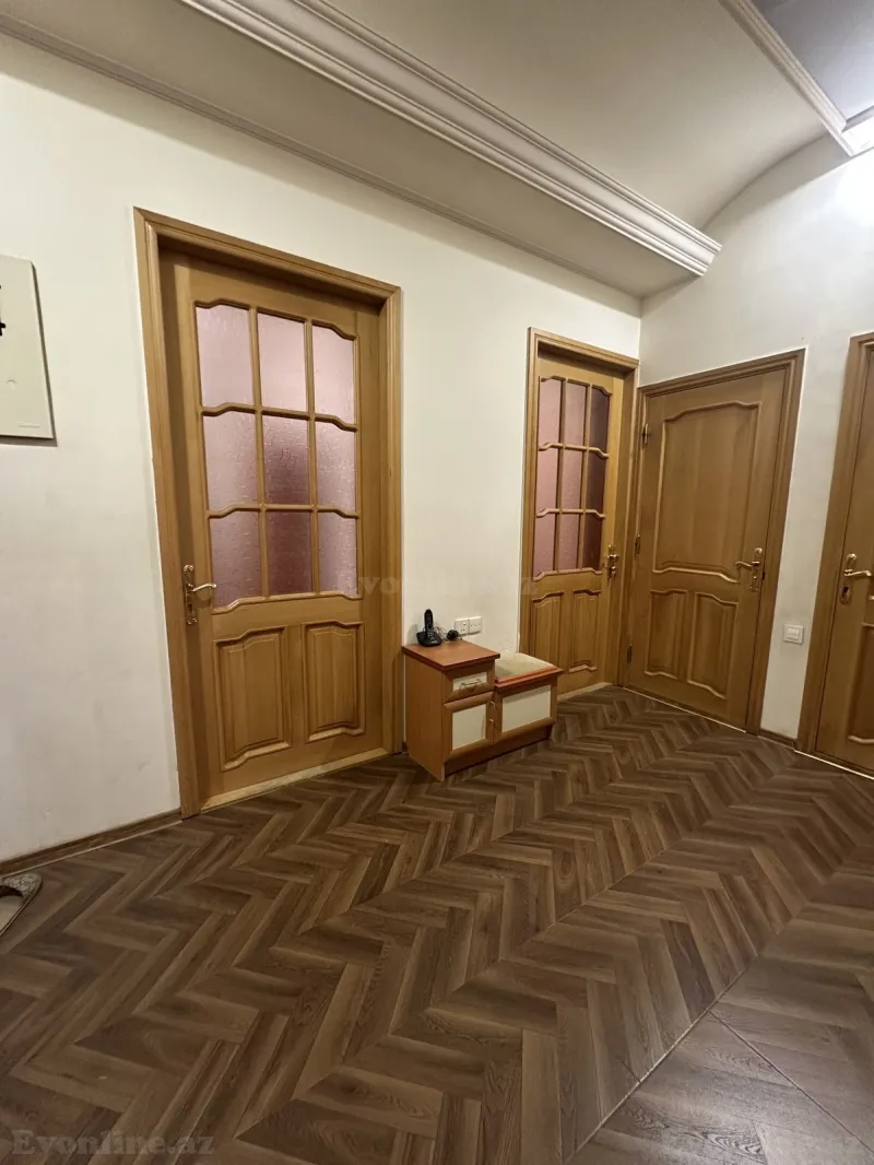 Satılır 3 otaqlı Mənzil Köhnə tikili 90 m² Elmlər Akademiyası m. - şəkil 23