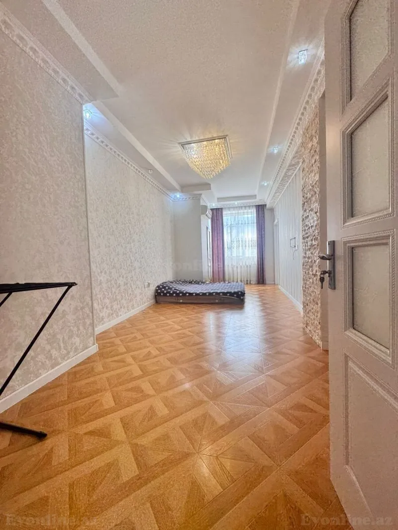 Satılır 3 otaqlı Mənzil Yeni tikili 100 m² İnşaatçılar m. - şəkil 7