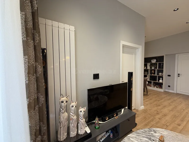Satılır 2 otaqlı Mənzil Yeni tikili 71.5 m² Koroğlu m. - şəkil 2