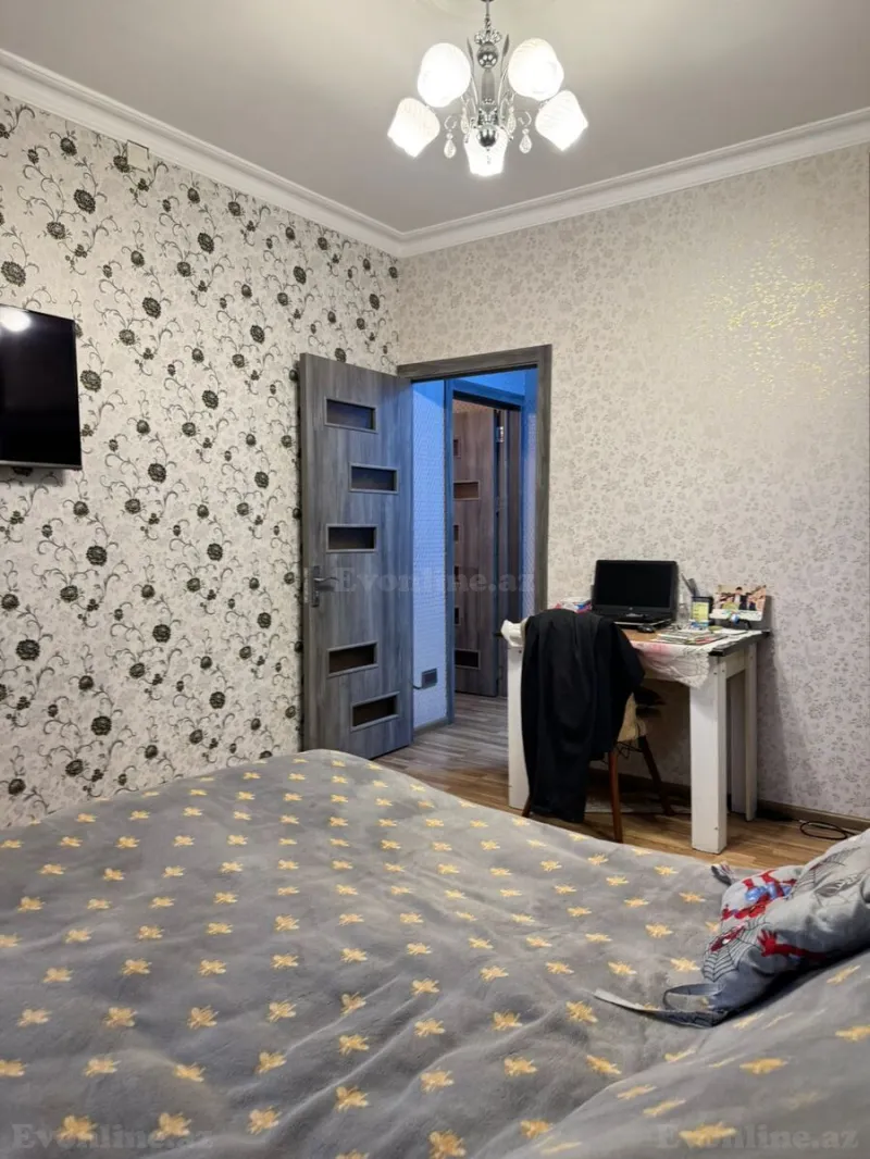 Satılır 2 otaqlı Mənzil Köhnə tikili 60 m² Xətai r. - şəkil 5
