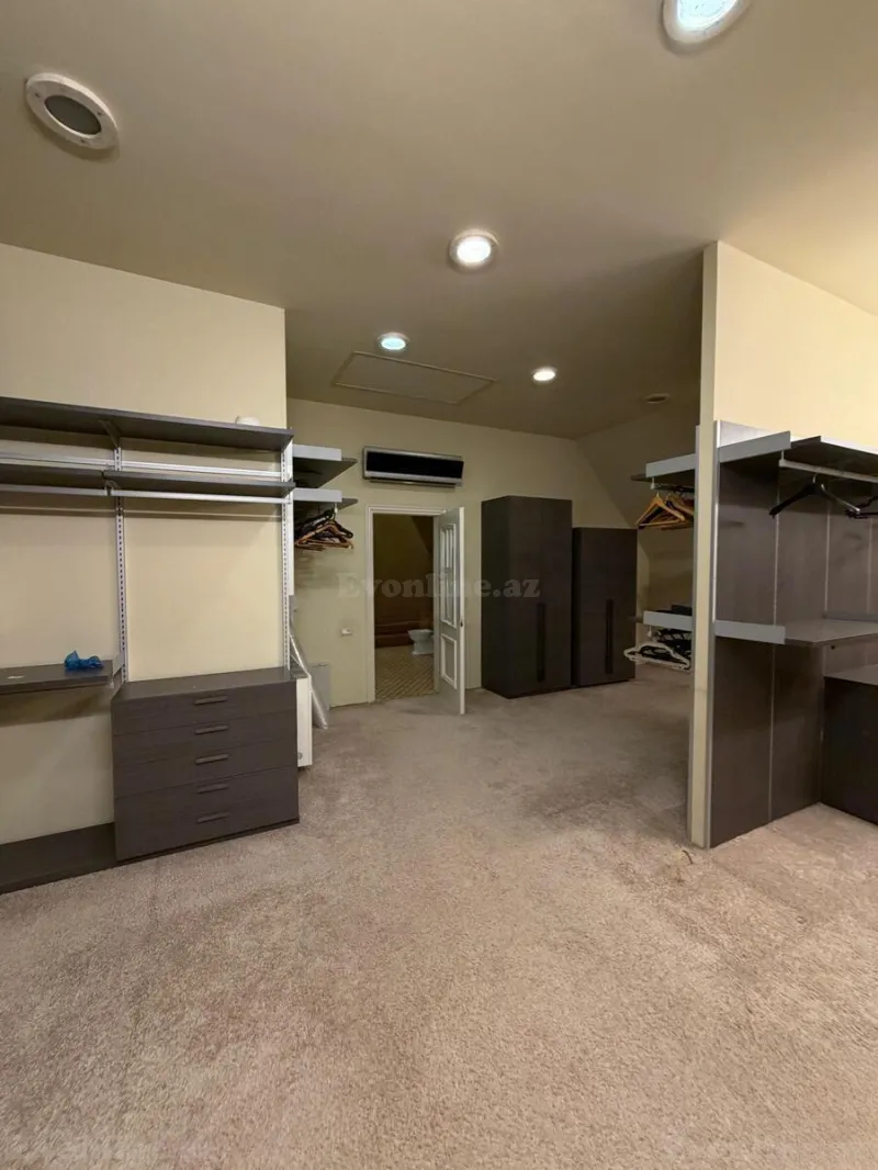 Satılır 10 otaqlı Həyət evi 1005 m² 8 Noyabr m. - şəkil 9