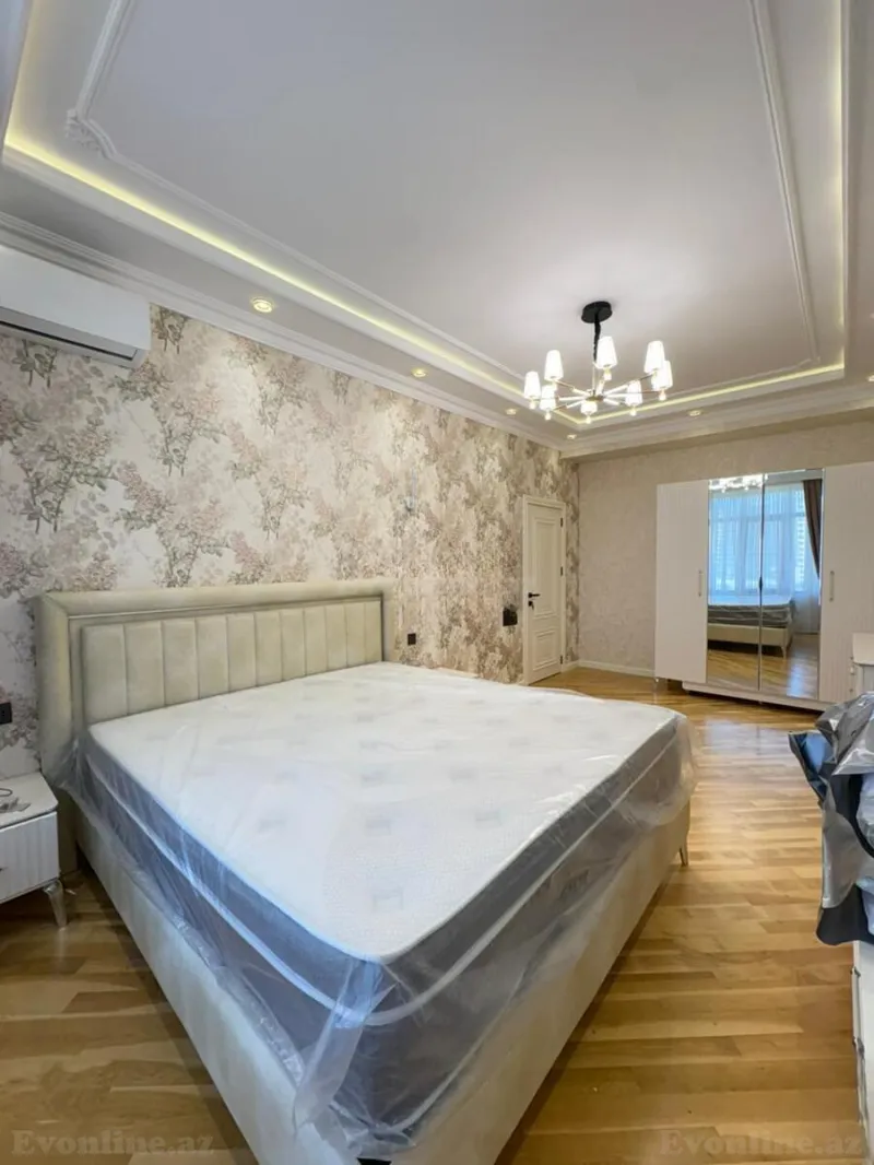 Satılır 2 otaqlı Mənzil Yeni tikili 93 m² Neftçilər m. - şəkil 6