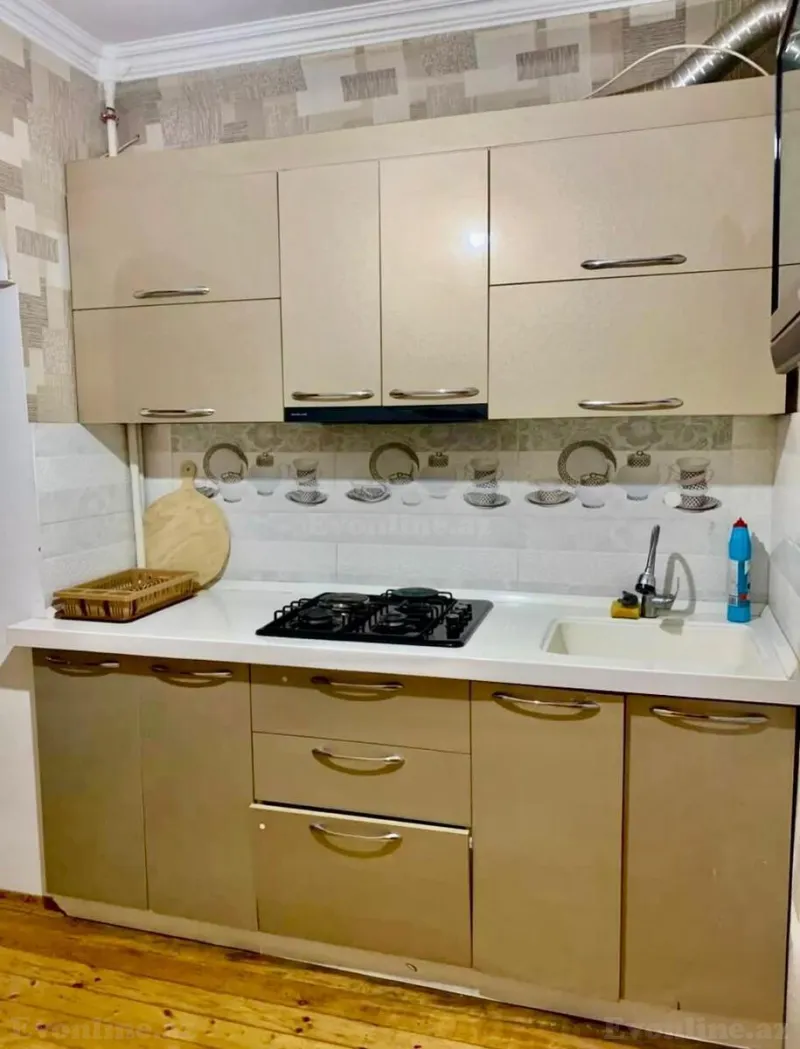 Kirayə verilir 3 otaqlı Mənzil Köhnə tikili 100 m² Yasamal r. - şəkil 10