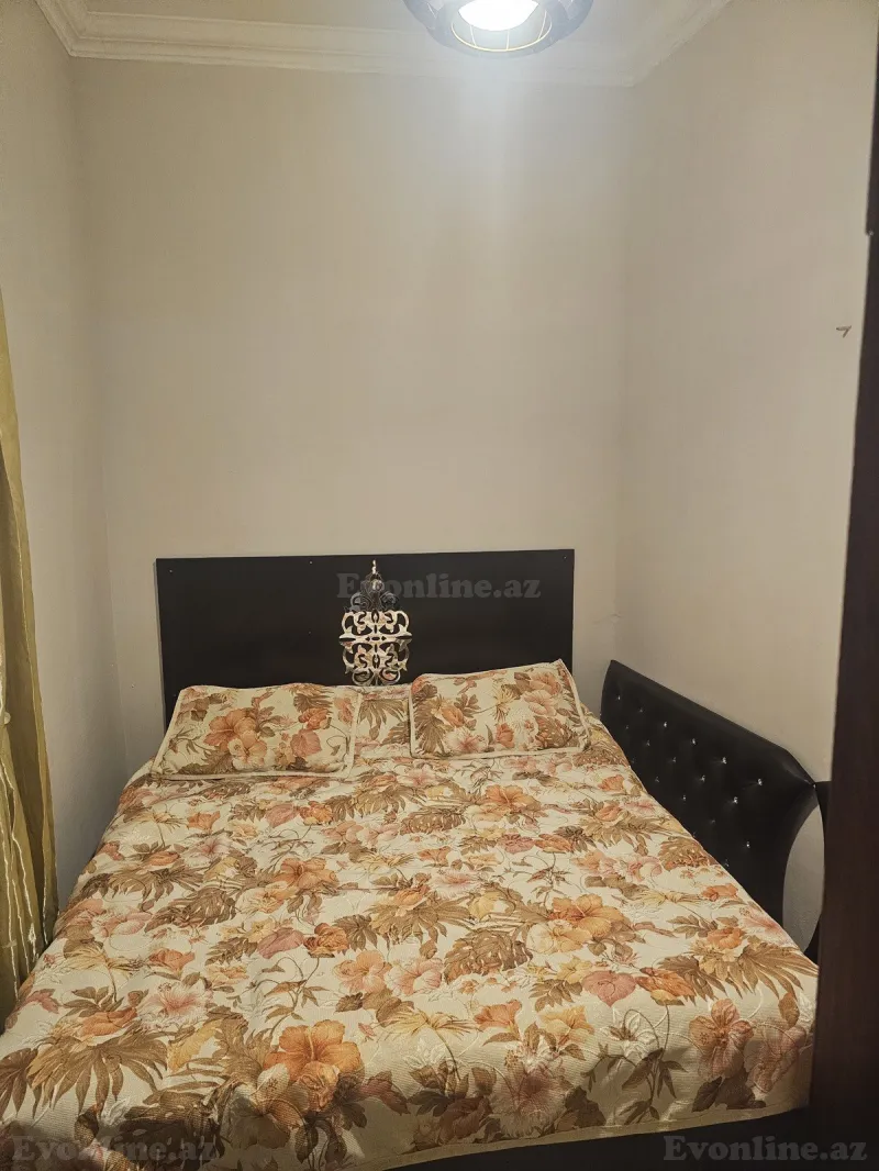Satılır 2 otaqlı Mənzil Köhnə tikili 30 m² Səbail r. - şəkil 3