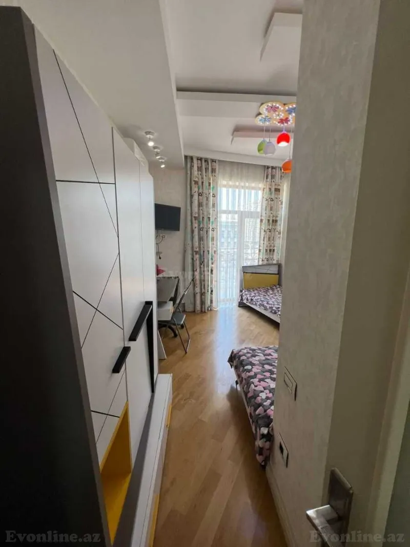 Kirayə verilir 3 otaqlı Mənzil Yeni tikili 100 m² Xətai r. - şəkil 9