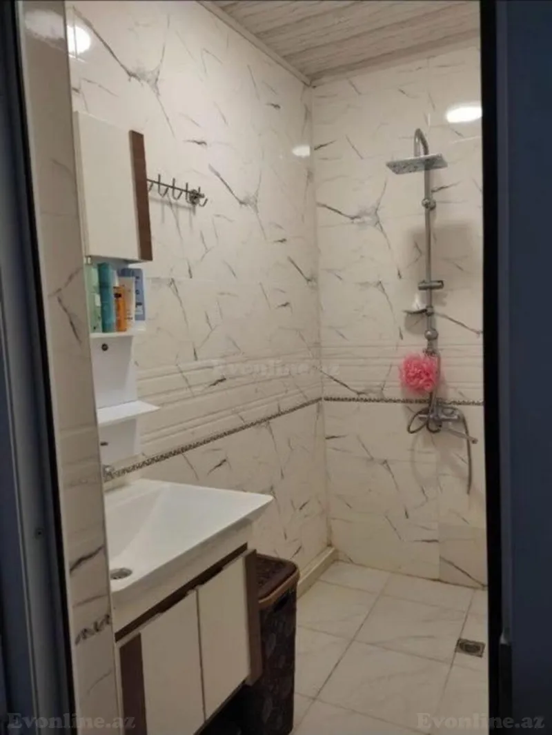 Kirayə verilir 2 otaqlı Mənzil Köhnə tikili 60 m² Qara Qarayev m. - şəkil 10