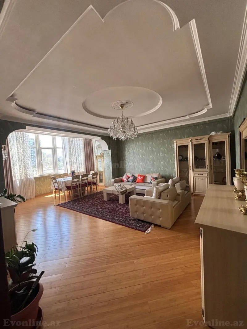 Satılır 3 otaqlı Mənzil Yeni tikili 150 m² Memar Əcəmi m. - şəkil 2