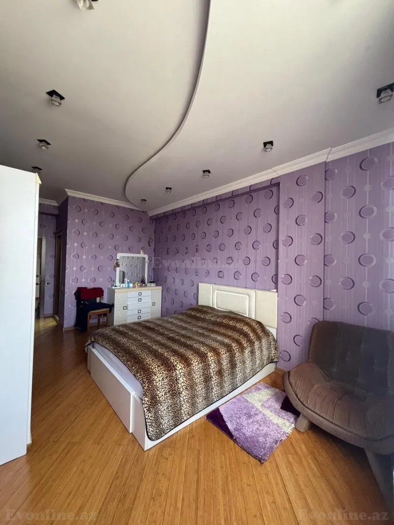 Satılır 3 otaqlı Mənzil Yeni tikili 150 m² Memar Əcəmi m. - şəkil 5
