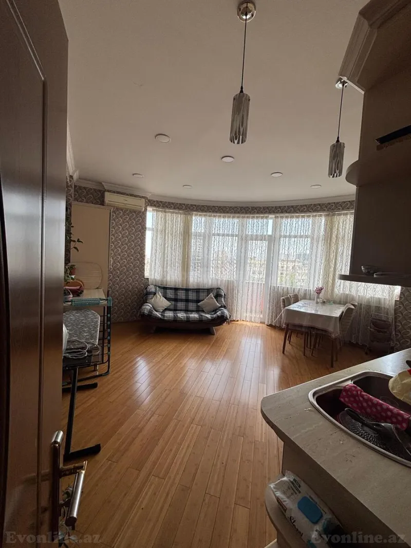 Satılır 3 otaqlı Mənzil Yeni tikili 150 m² Memar Əcəmi m. - şəkil 10