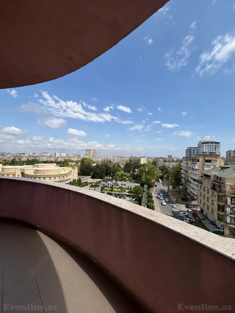 Satılır 3 otaqlı Mənzil Yeni tikili 150 m² Memar Əcəmi m. - şəkil 18