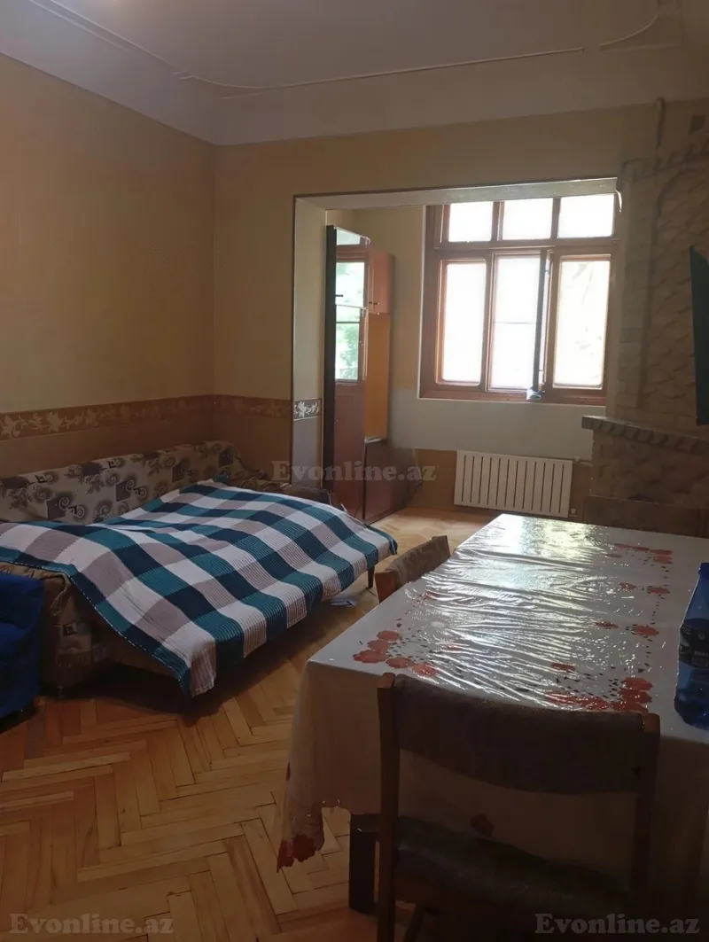 Satılır 3 otaqlı Mənzil Köhnə tikili 65 m² 7-ci mikrorayon - şəkil 2