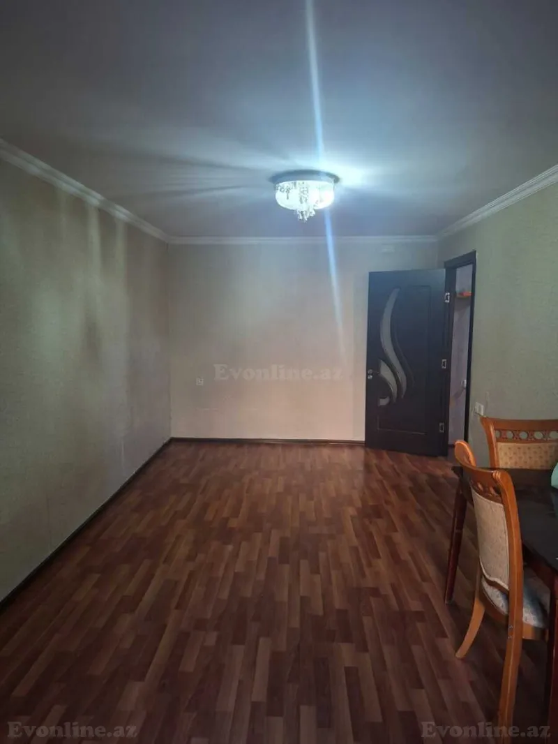 Kirayə verilir 1 otaqlı Mənzil Köhnə tikili 40 m² Neftçilər m. - şəkil 2