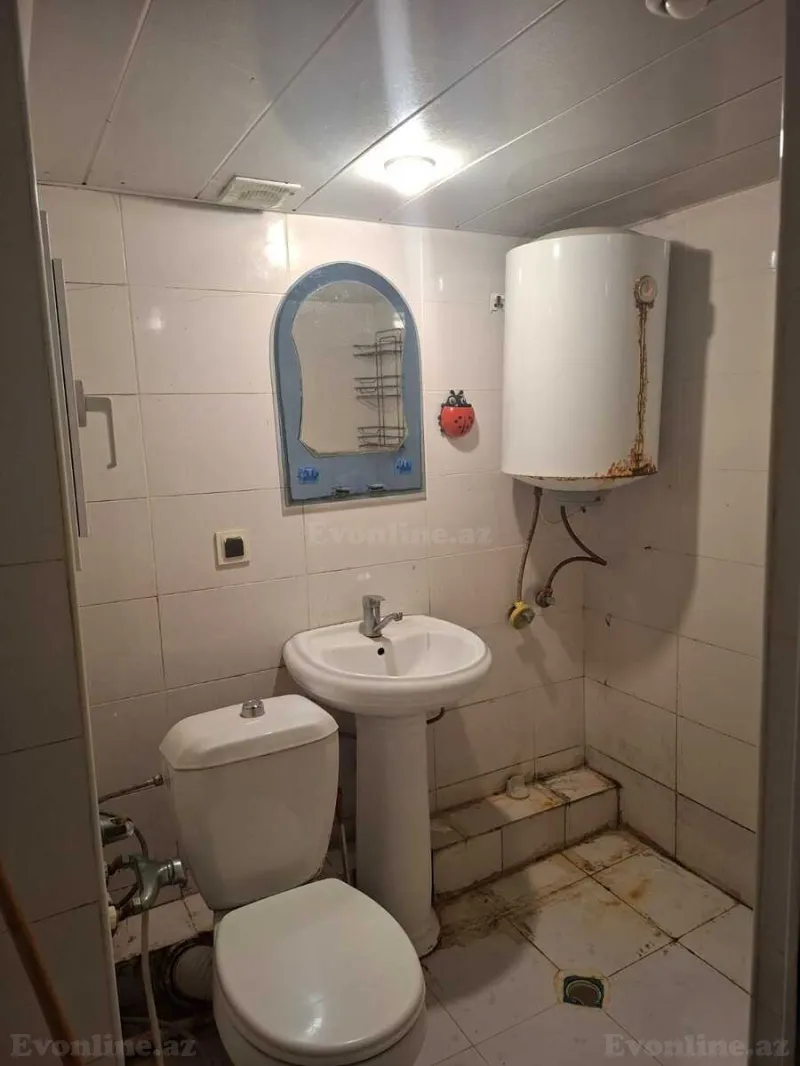 Kirayə verilir 1 otaqlı Mənzil Köhnə tikili 40 m² Neftçilər m. - şəkil 8