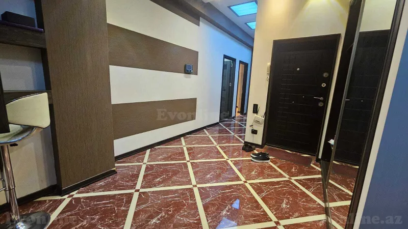 Satılır 3 otaqlı Mənzil Yeni tikili 120 m² 28 May m. - şəkil 6