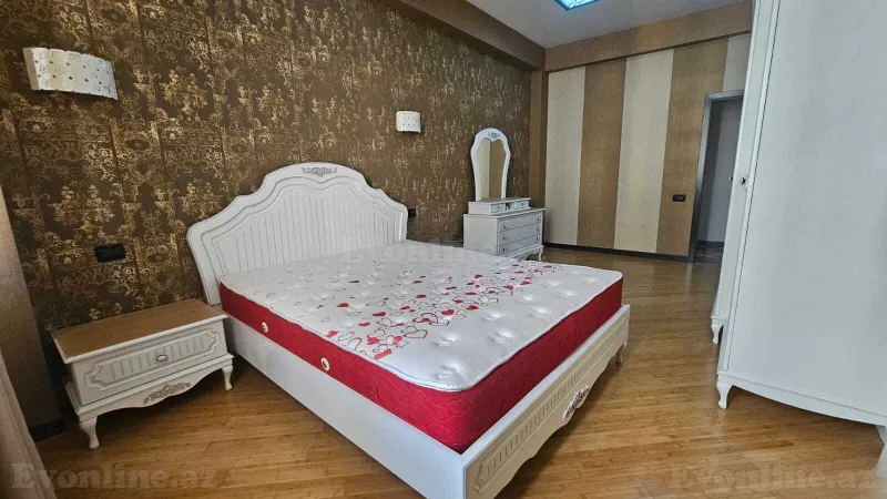 Satılır 3 otaqlı Mənzil Yeni tikili 120 m² 28 May m. - şəkil 10