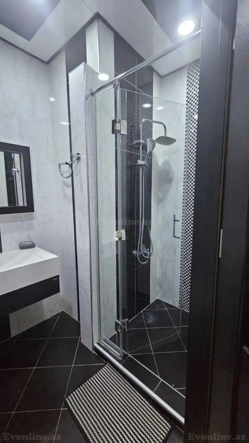 Satılır 3 otaqlı Mənzil Yeni tikili 120 m² 28 May m. - şəkil 12