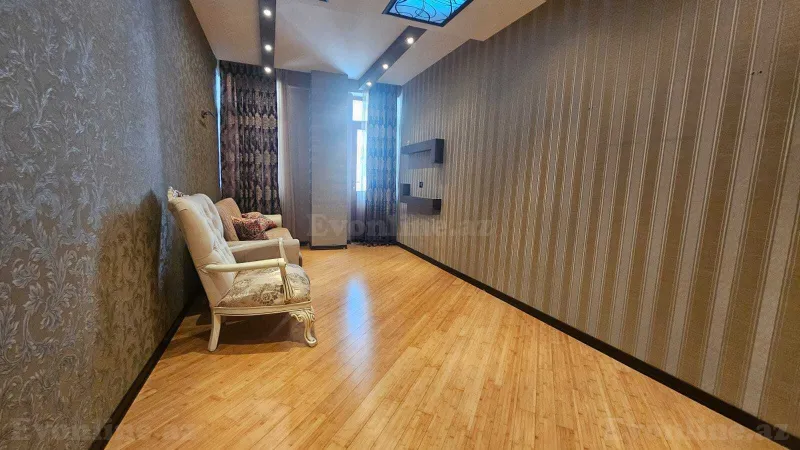 Satılır 3 otaqlı Mənzil Yeni tikili 120 m² 28 May m. - şəkil 13