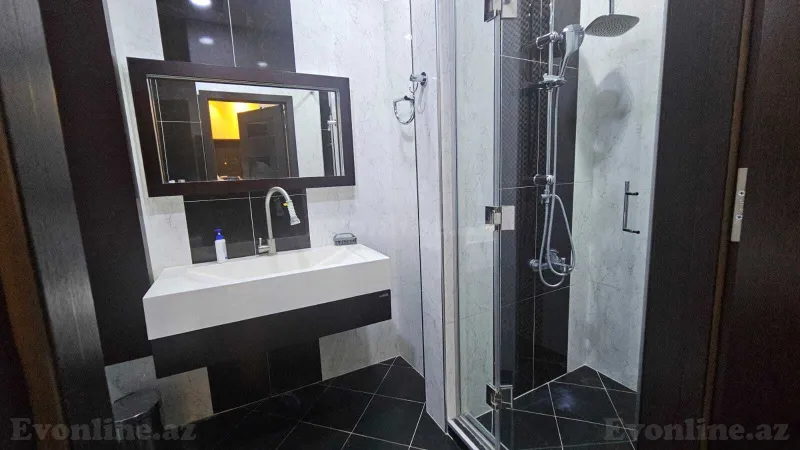 Satılır 3 otaqlı Mənzil Yeni tikili 120 m² 28 May m. - şəkil 18