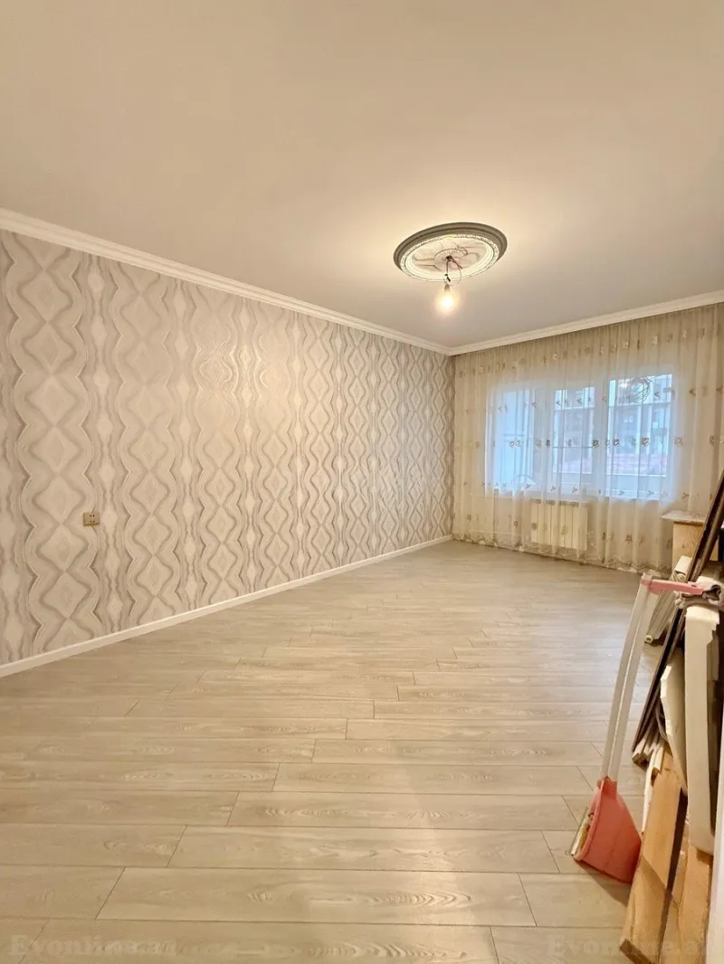 Kirayə verilir 3 otaqlı Mənzil Köhnə tikili 80 m² Nərimanov r. - şəkil 2