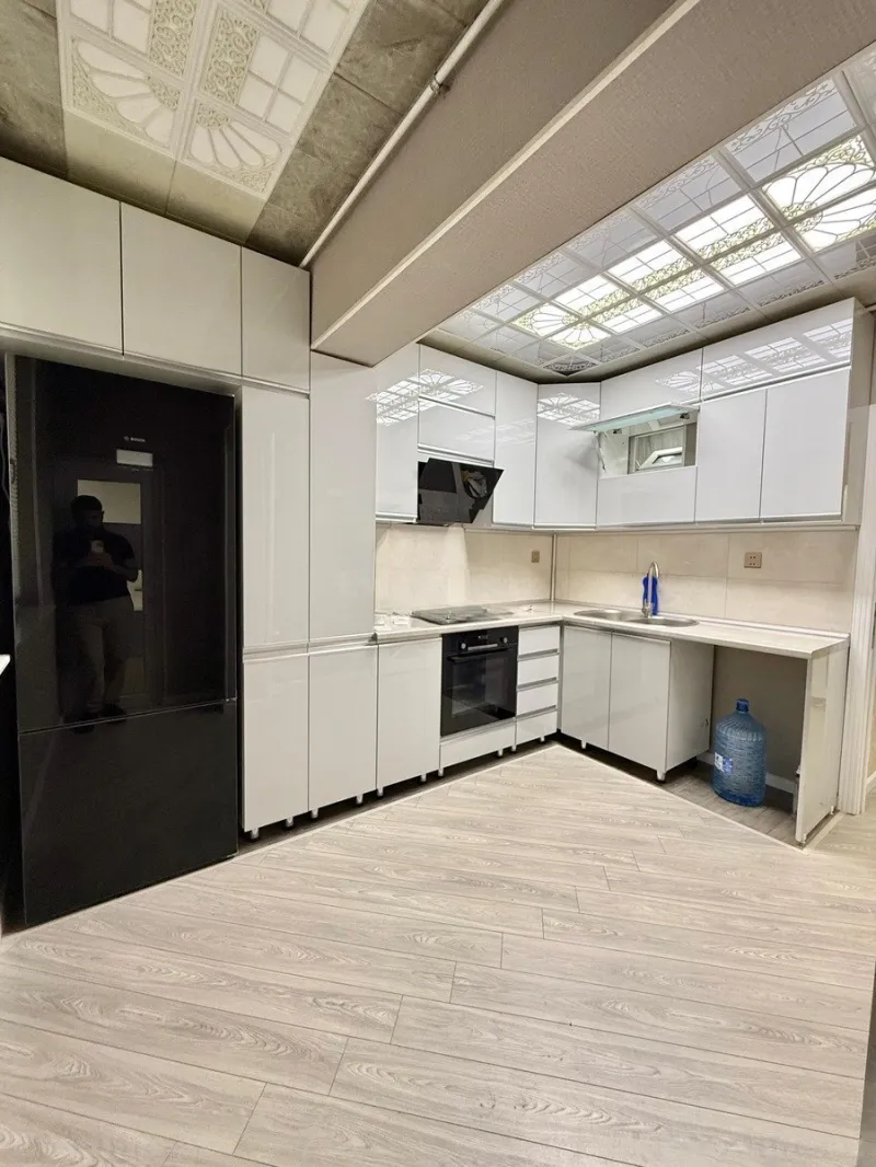 Kirayə verilir 3 otaqlı Mənzil Köhnə tikili 80 m² Nərimanov r. - şəkil 6