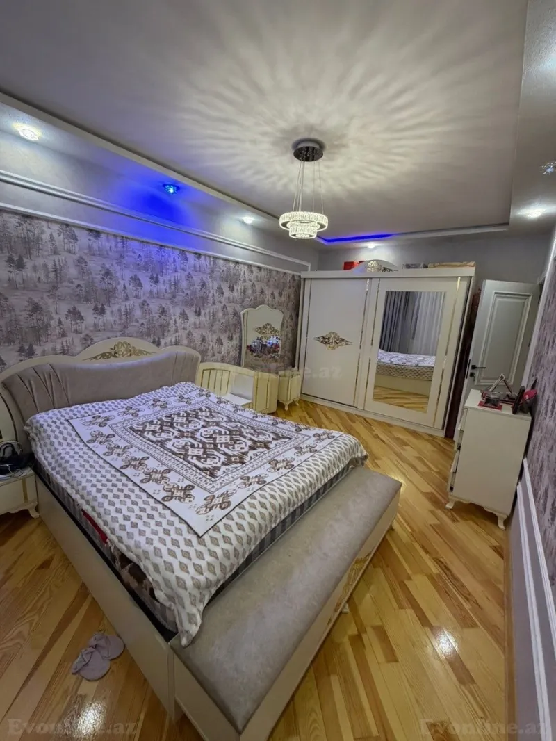 Satılır 4 otaqlı Mənzil Köhnə tikili 100 m² İnşaatçılar m. - şəkil 6