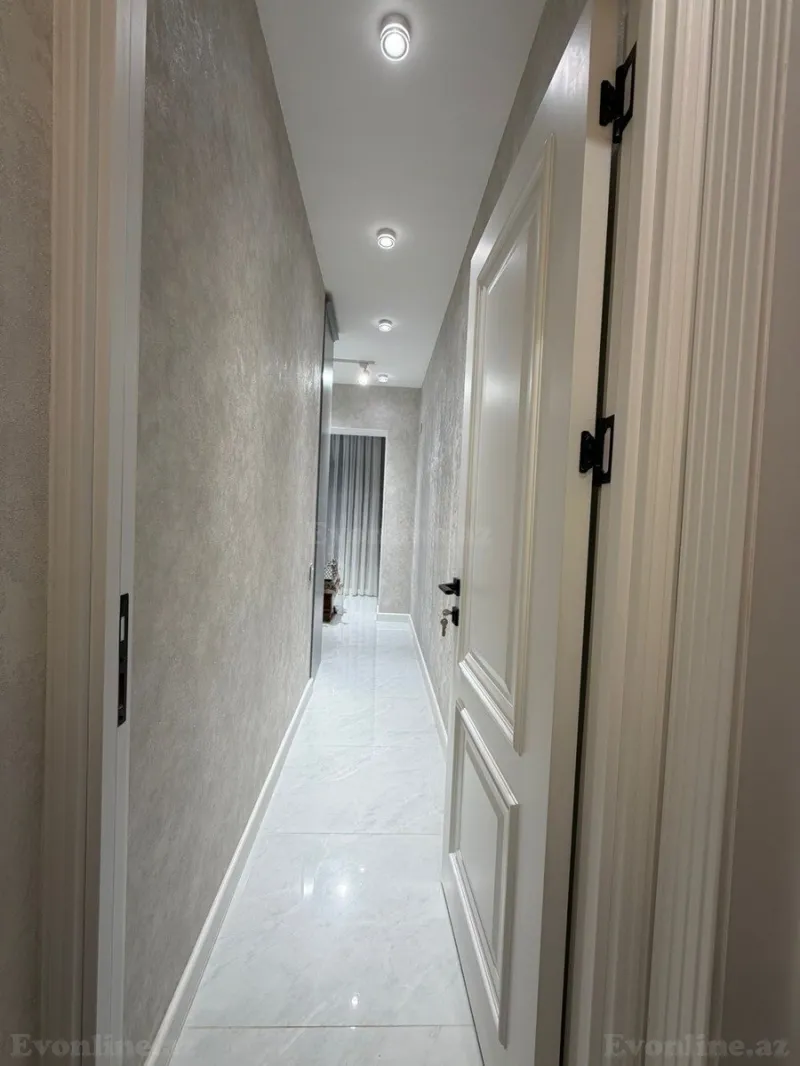 Satılır 4 otaqlı Mənzil Köhnə tikili 100 m² İnşaatçılar m. - şəkil 8