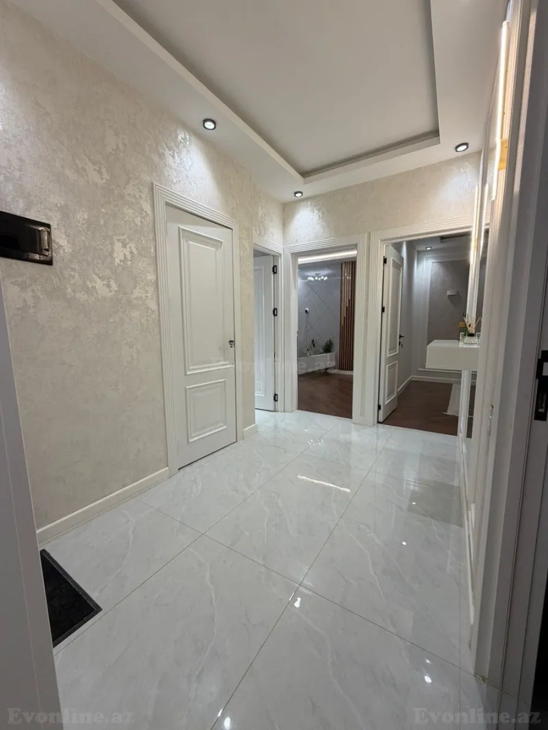 Satılır 4 otaqlı Mənzil Köhnə tikili 100 m² İnşaatçılar m. - şəkil 18