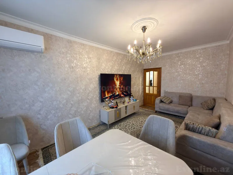 Satılır 2 otaqlı Mənzil Köhnə tikili 65 m² Elmlər Akademiyası m.