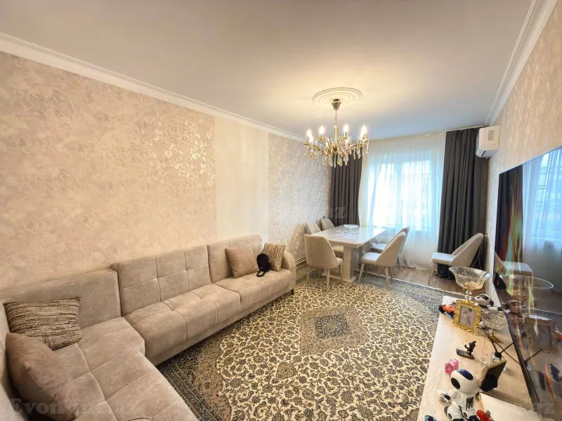 Satılır 2 otaqlı Mənzil Köhnə tikili 65 m² Elmlər Akademiyası m. - şəkil 2