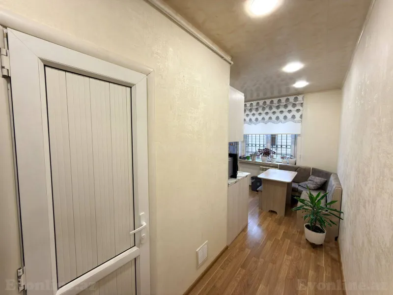 Satılır 2 otaqlı Mənzil Köhnə tikili 65 m² Elmlər Akademiyası m. - şəkil 5