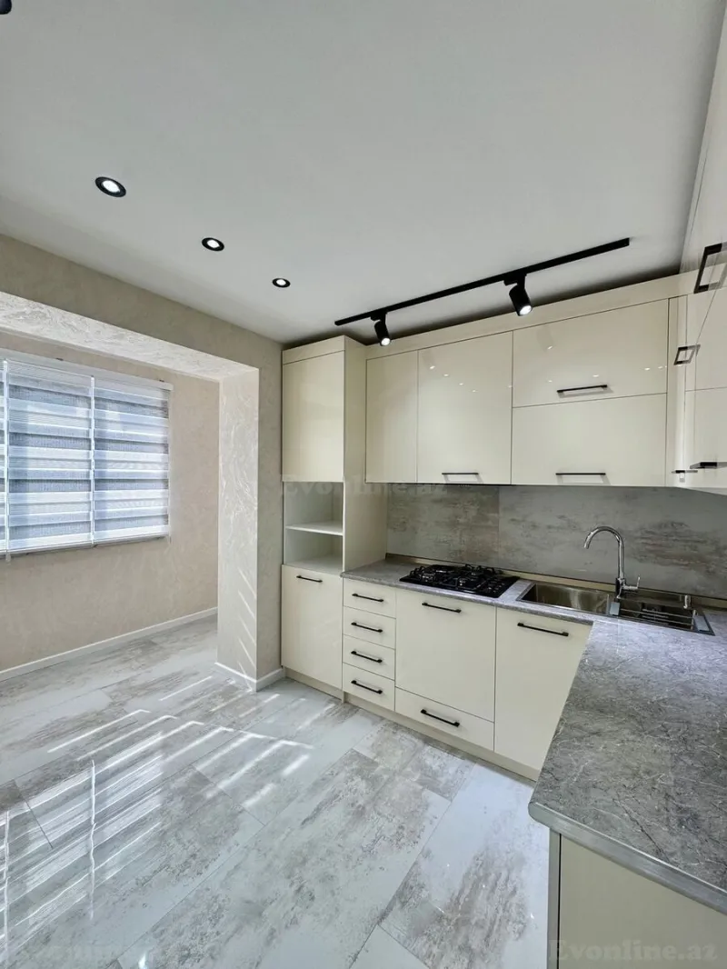 Satılır 3 otaqlı Mənzil Köhnə tikili 90 m² Həzi Aslanov - şəkil 14