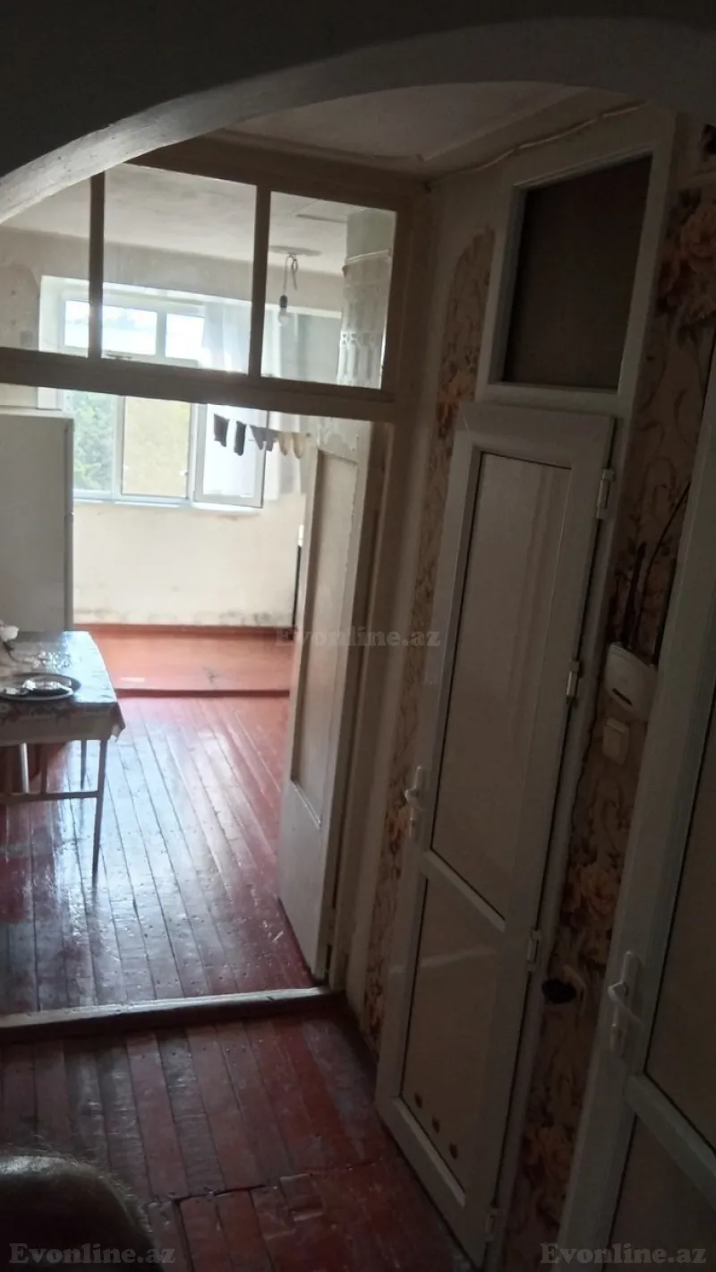 Satılır 4 otaqlı Mənzil Köhnə tikili 80 m² Sumqayıt - şəkil 4