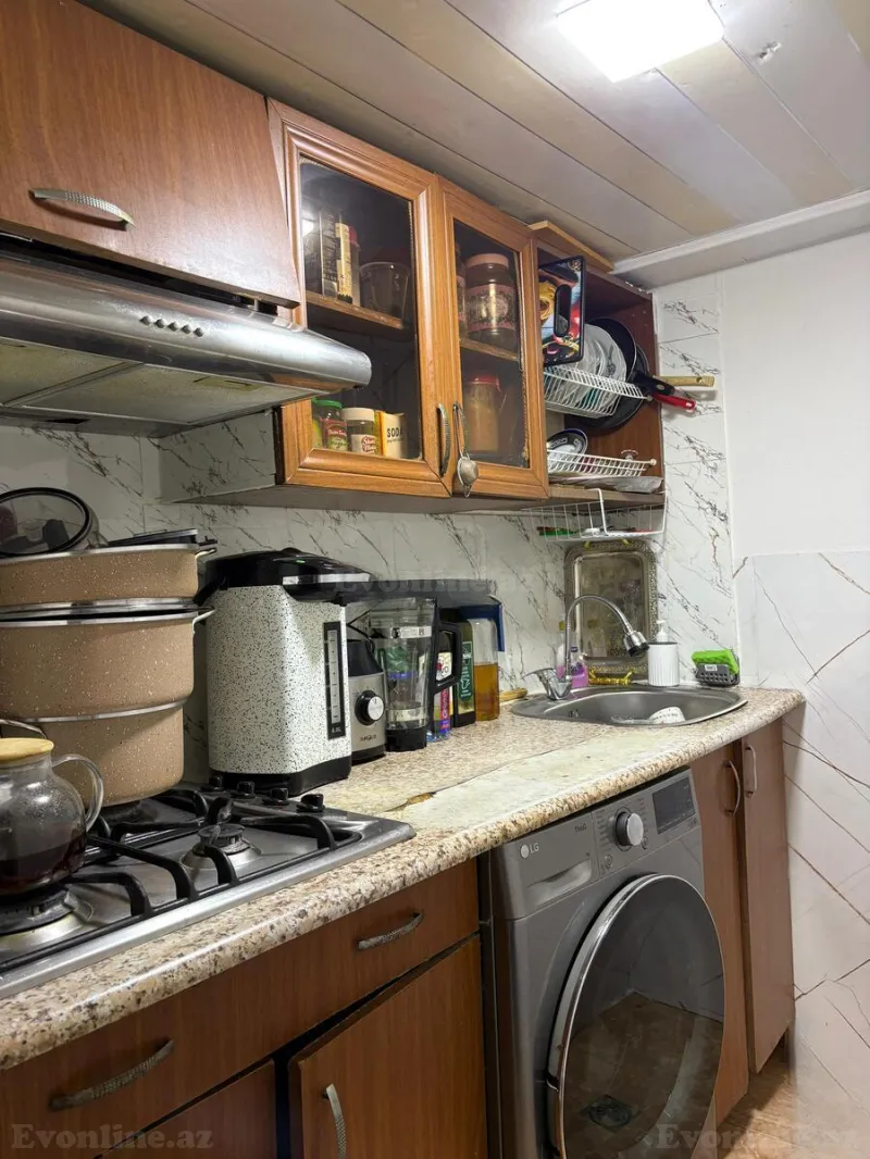 Satılır 2 otaqlı Mənzil Köhnə tikili 51 m² Dərnəgül m. - şəkil 6