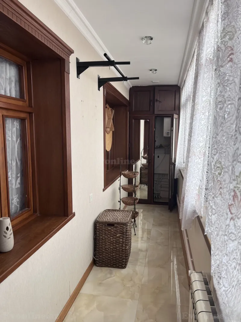 Satılır 5 otaqlı Mənzil Köhnə tikili 113 m² Bakıxanov - şəkil 6