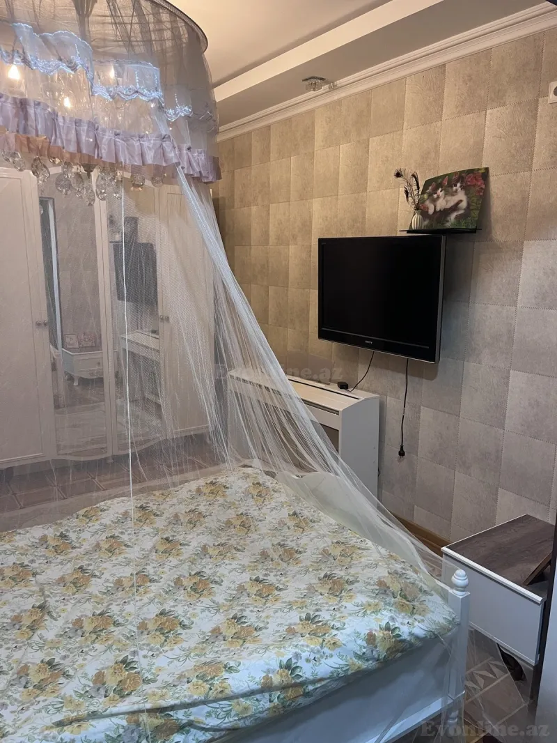 Satılır 5 otaqlı Mənzil Köhnə tikili 113 m² Bakıxanov - şəkil 14