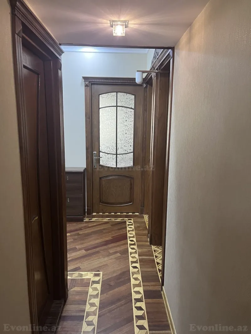Satılır 5 otaqlı Mənzil Köhnə tikili 113 m² Bakıxanov - şəkil 19
