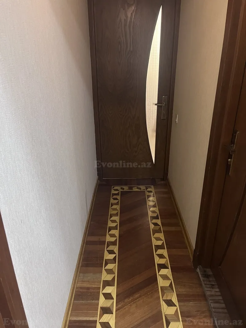 Satılır 5 otaqlı Mənzil Köhnə tikili 113 m² Bakıxanov - şəkil 20