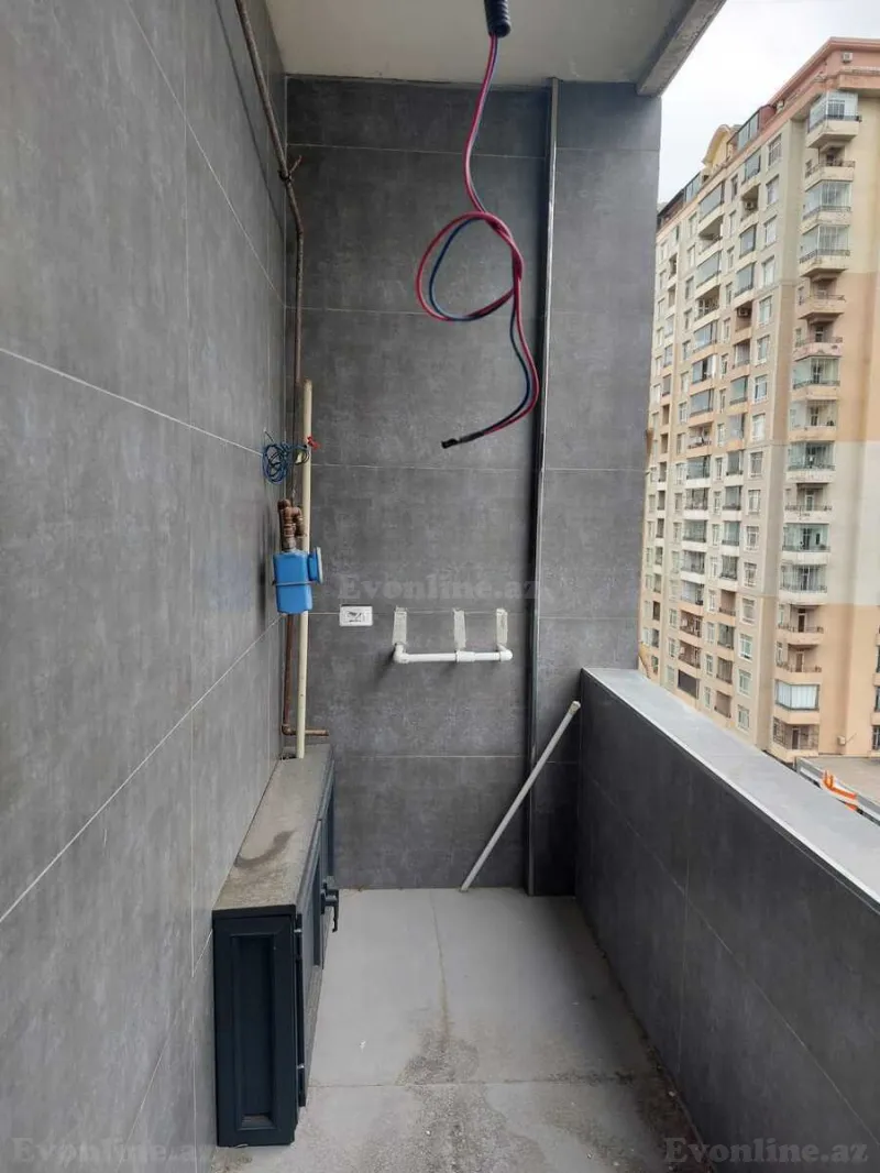 Satılır 4 otaqlı Mənzil Yeni tikili 175 m² Memar Əcəmi m. - şəkil 3