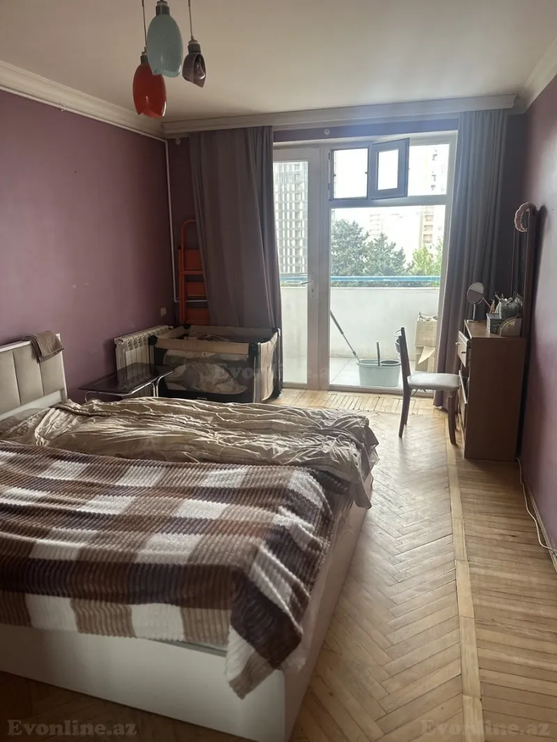 Satılır 2 otaqlı Mənzil Köhnə tikili 49 m² Nizami m. - şəkil 2