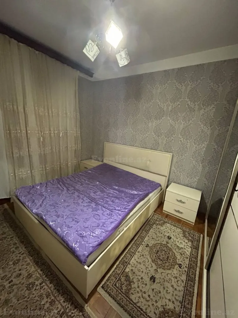 Satılır 2 otaqlı Mənzil Köhnə tikili 60 m² Xalqlar Dostluğu m. - şəkil 3