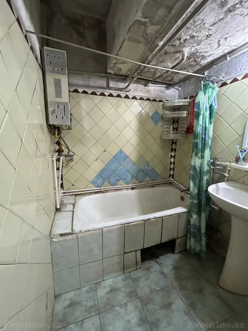 Satılır 2 otaqlı Mənzil Köhnə tikili 60 m² Xalqlar Dostluğu m. - şəkil 11