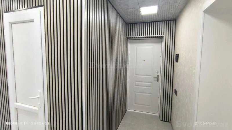 Satılır 3 otaqlı Mənzil Köhnə tikili 75 m² Biləcəri