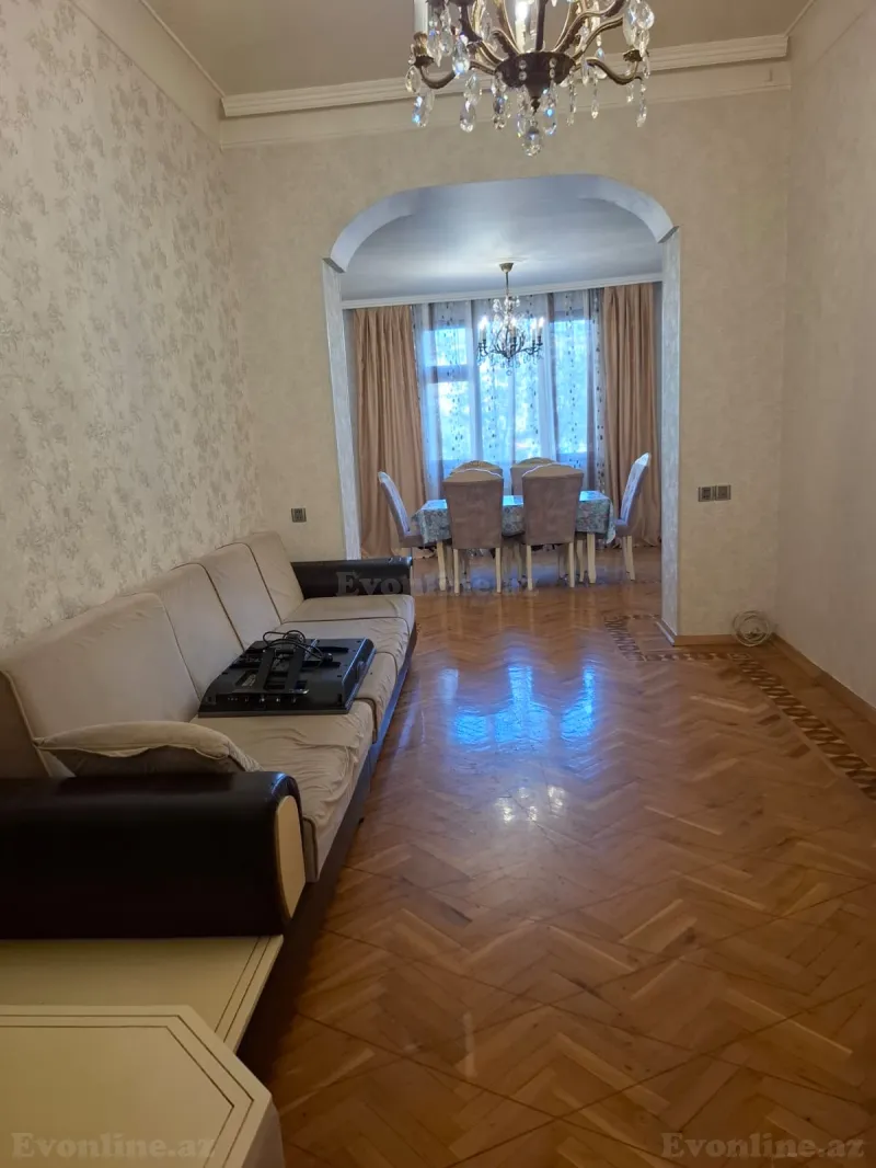 Kirayə verilir 2 otaqlı Mənzil Köhnə tikili 1 m² N.Nərimanov pr.