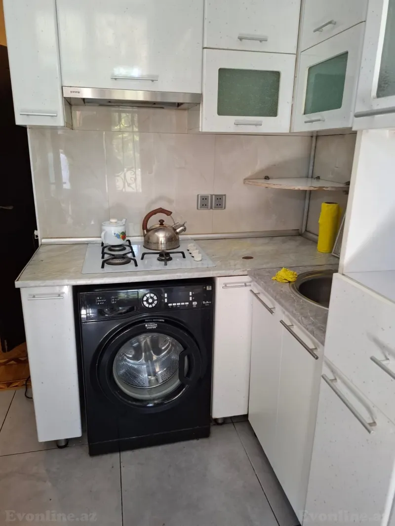 Kirayə verilir 2 otaqlı Mənzil Köhnə tikili 1 m² N.Nərimanov pr. - şəkil 3