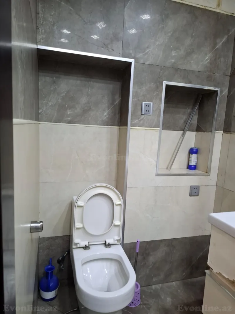 Kirayə verilir 2 otaqlı Mənzil Köhnə tikili 1 m² N.Nərimanov pr. - şəkil 14