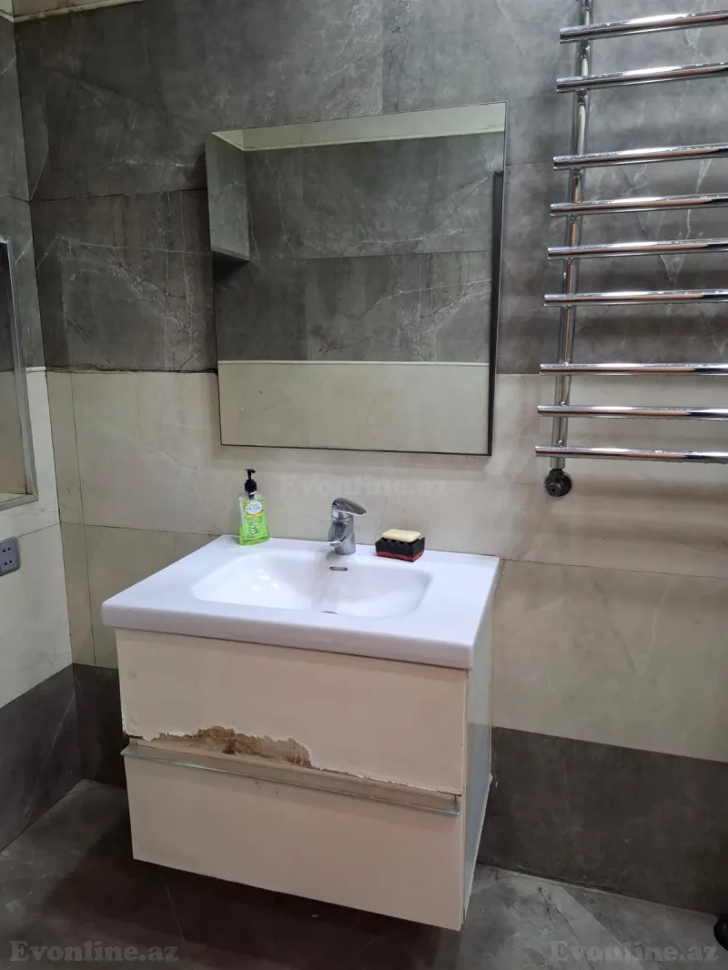 Kirayə verilir 2 otaqlı Mənzil Köhnə tikili 1 m² N.Nərimanov pr. - şəkil 15