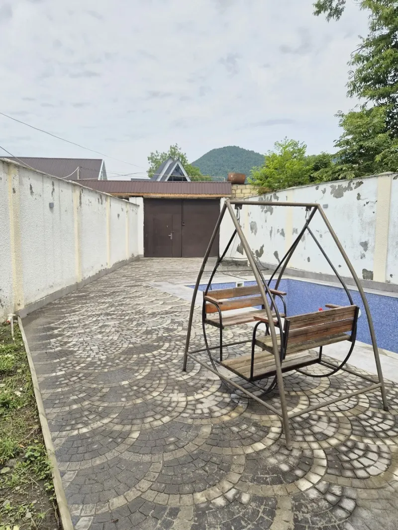 Kirayə verilir 4 otaqlı Həyət evi 200 m² Qəbələ - şəkil 2